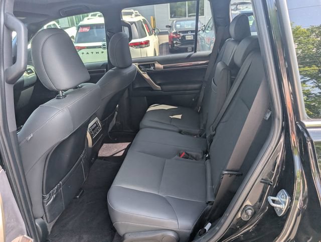 Used 2021 Lexus GX 460 Premium w/ Premium Package AWD/4WD image 9