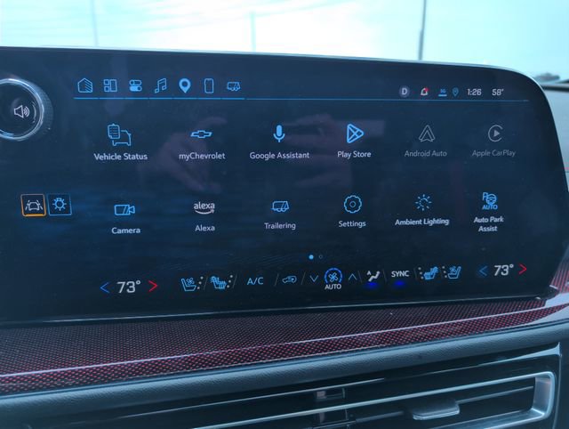 Used 2025 Chevrolet Traverse RS w/ LPO, Floor Liner Package image 3