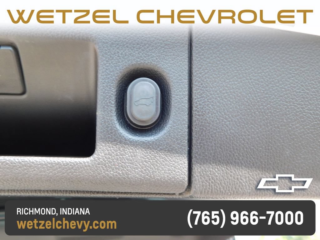 Certified 2020 Cadillac Escalade ESV Premium Luxury AWD/4WD image 27