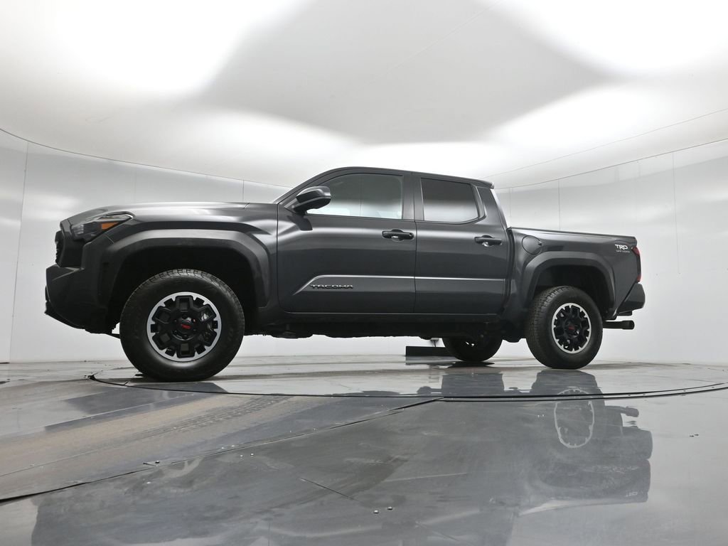 Used 2024 Toyota Tacoma TRD Off-Road image 53