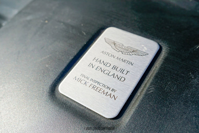 Used 2015 Aston Martin DB9 Volante image 29