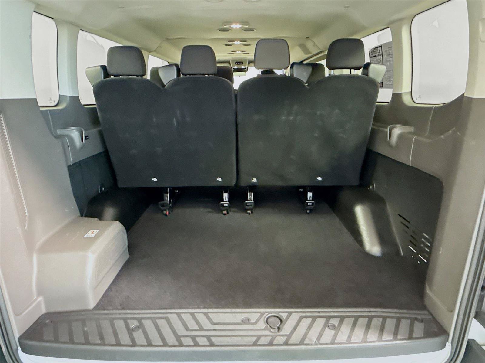 Used 2024 Ford Transit 350 XLT RWD image 17