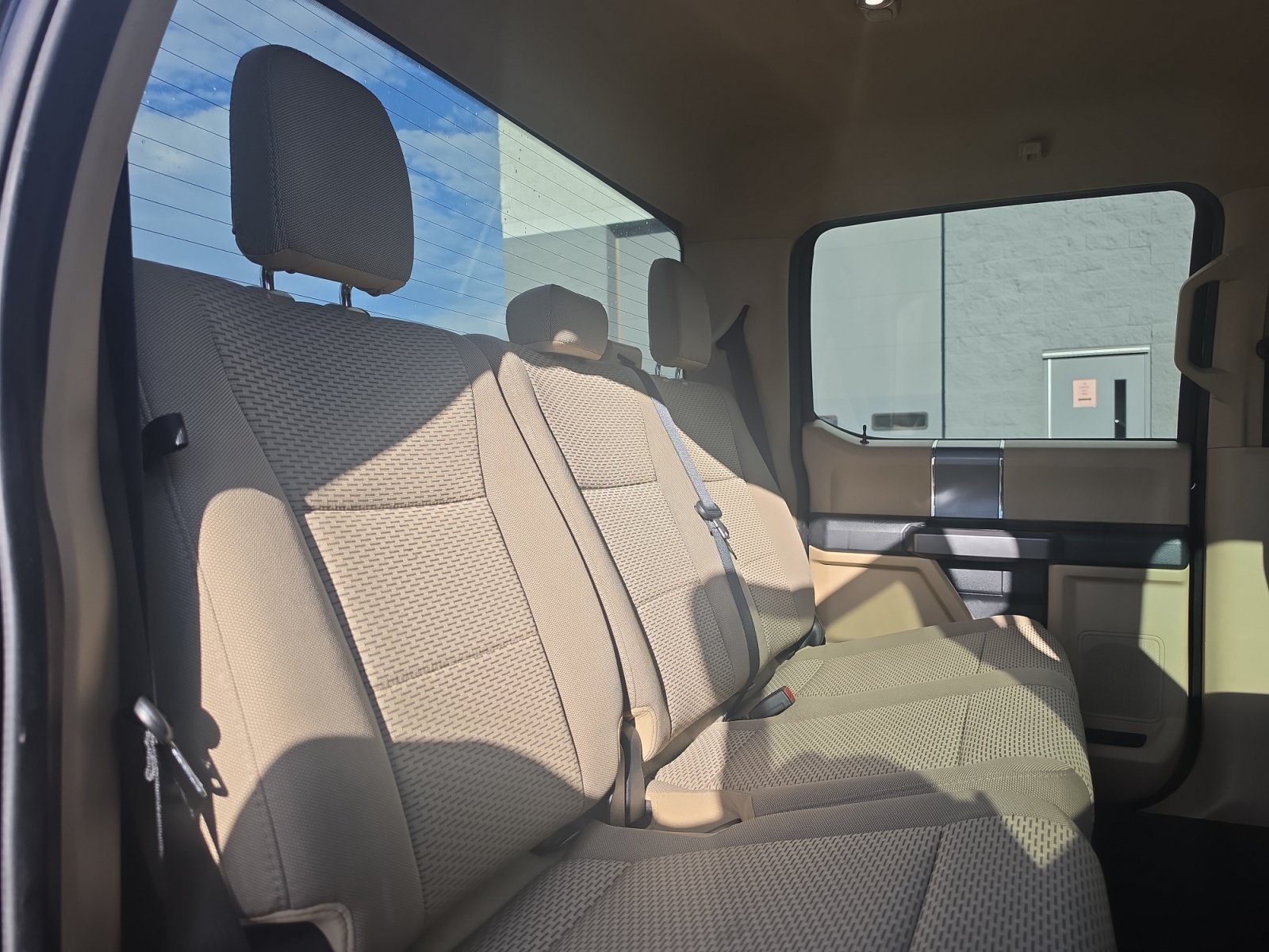Used 2020 Ford F350 XLT w/ XLT Premium Package AWD/4WD image 16