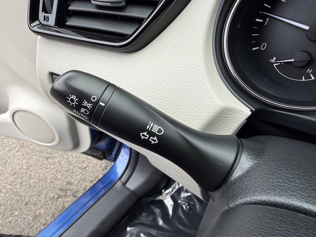 Certified 2022 Nissan Rogue Sport SL image 33