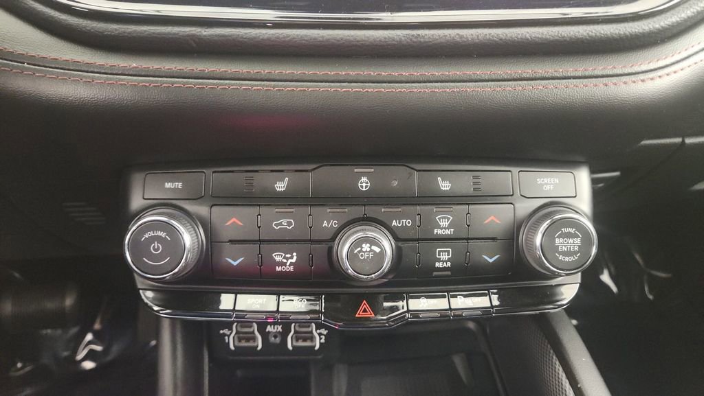 Used 2022 Dodge Durango R/T image 16