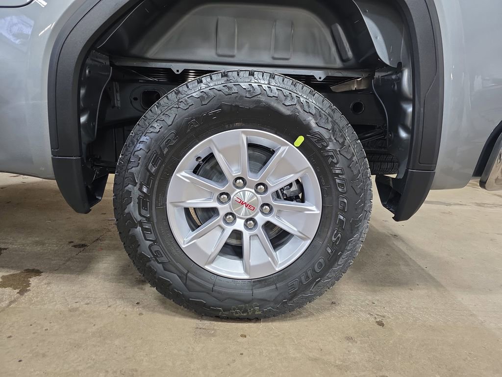 New 2026 GMC Sierra 1500 Pro image 31