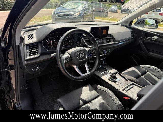 Used 2019 Audi Q5 Premium Plus w/ Premium Plus Package AWD/4WD image 10