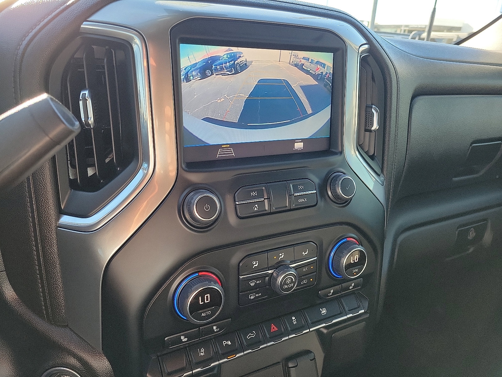 Used 2023 Chevrolet Silverado 2500 LT w/ Convenience Package image 16