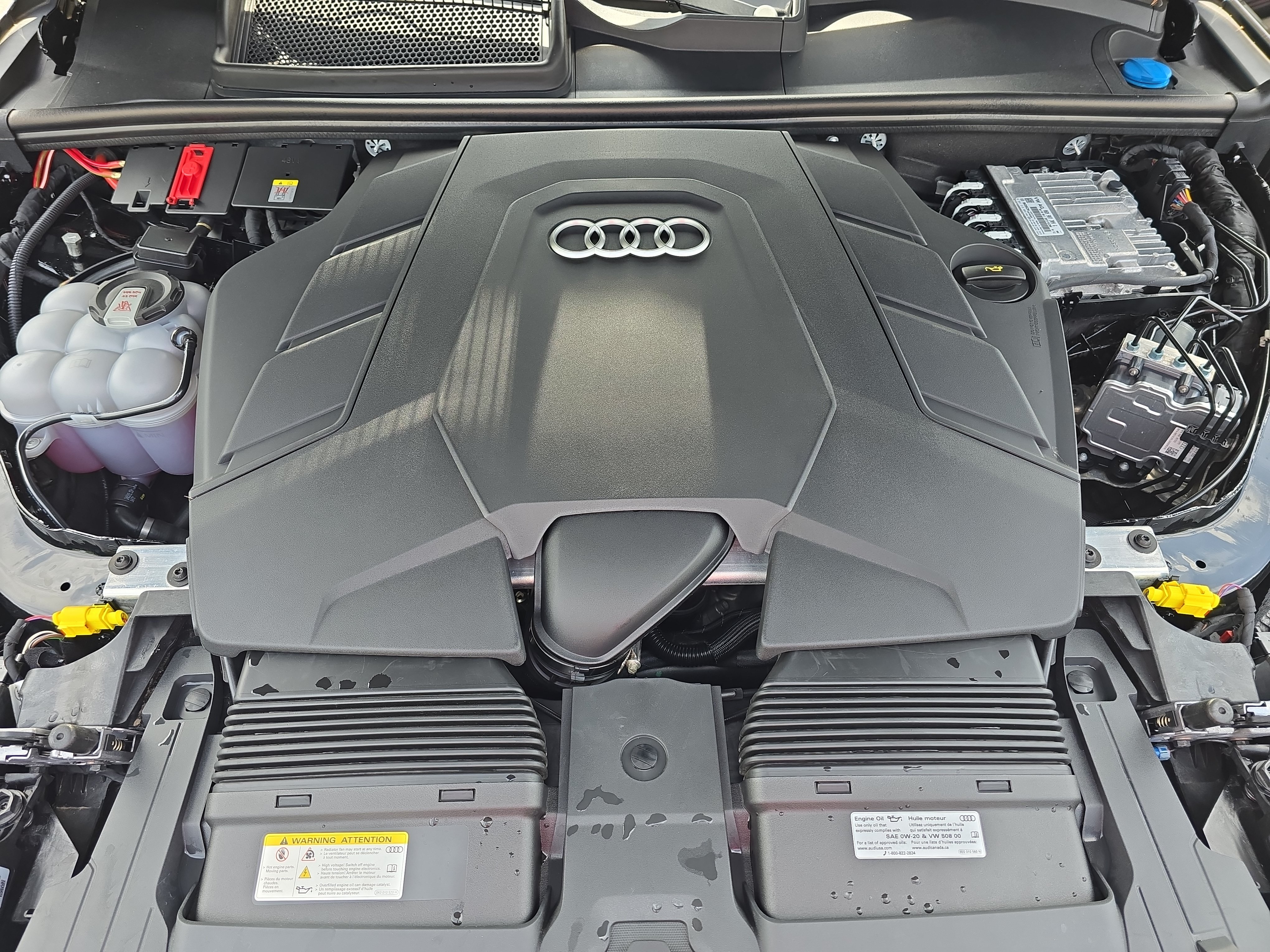 Used 2025 Audi Q7 3.0T Premium Plus AWD/4WD image 33