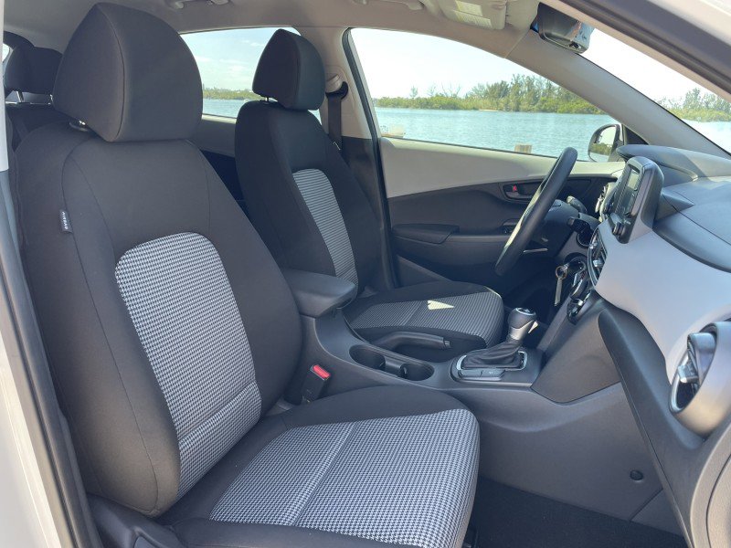 Used 2021 Hyundai Kona SE FWD image 7