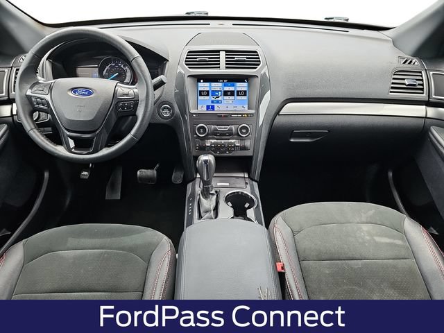 Certified 2019 Ford Explorer XLT w/ Equipment Group 202A FWD image 11