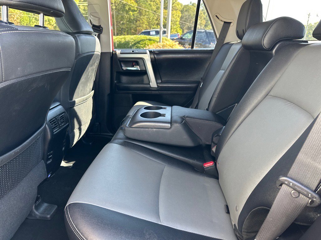 Used 2019 Toyota 4Runner SR5 Premium image 8