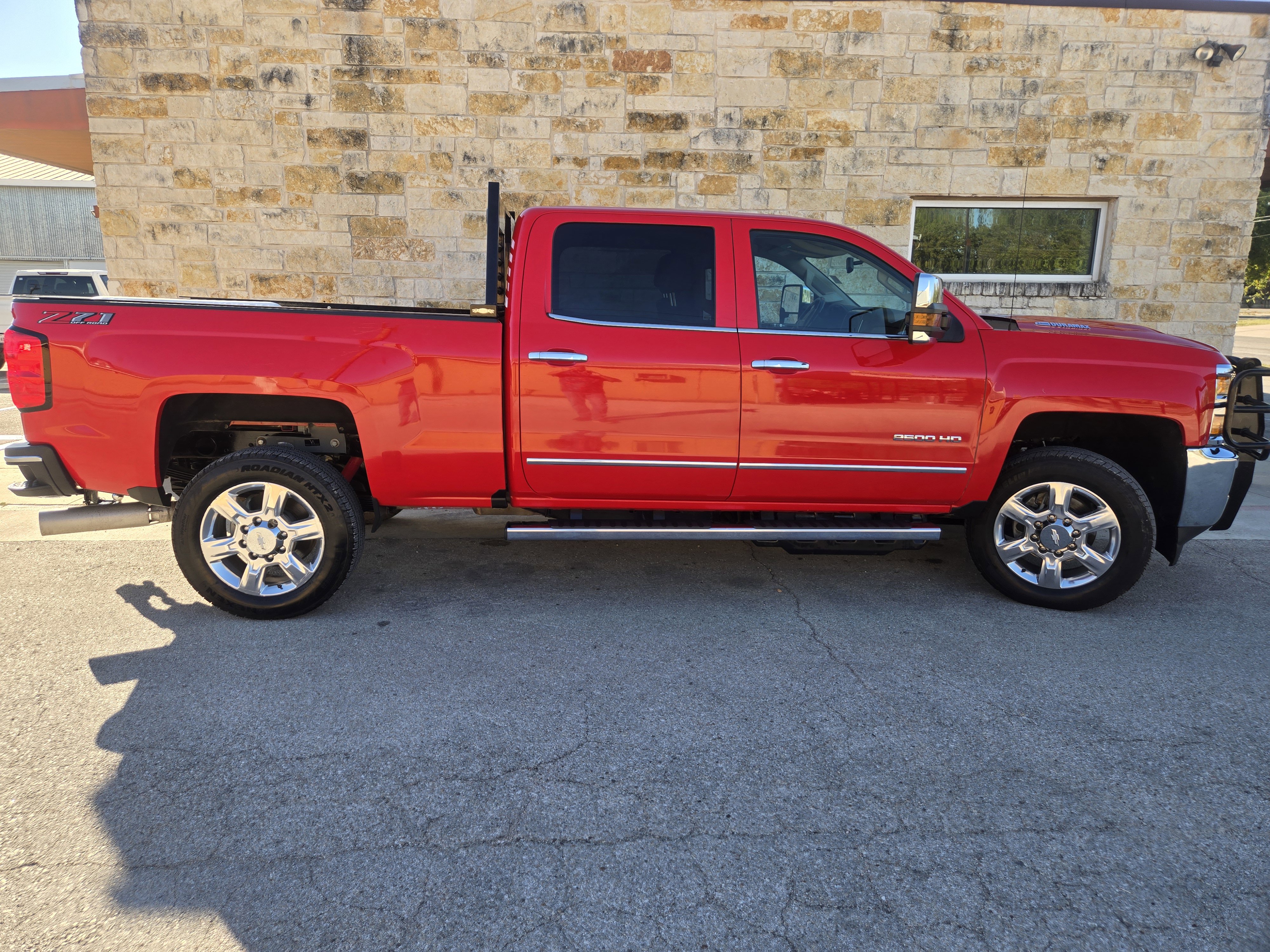 Used 2018 Chevrolet Silverado 2500 LTZ w/ Duramax Plus Package image 17