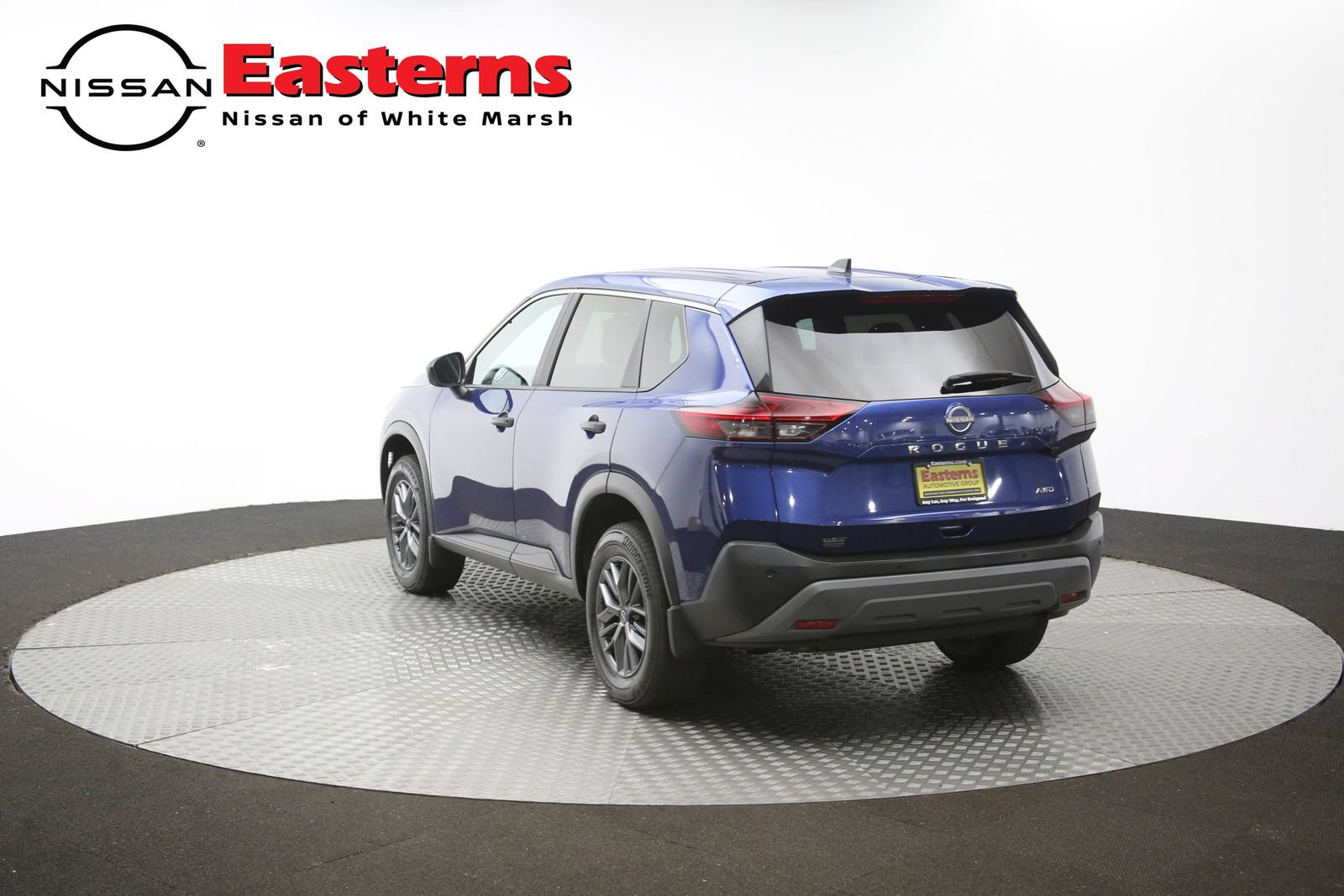 Used 2023 Nissan Rogue S AWD/4WD image 65