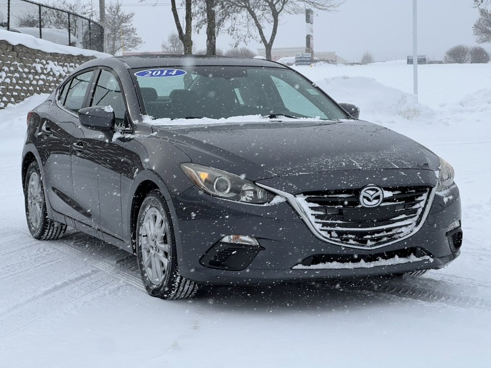 Used 2014 MAZDA MAZDA3 i Grand Touring image 32