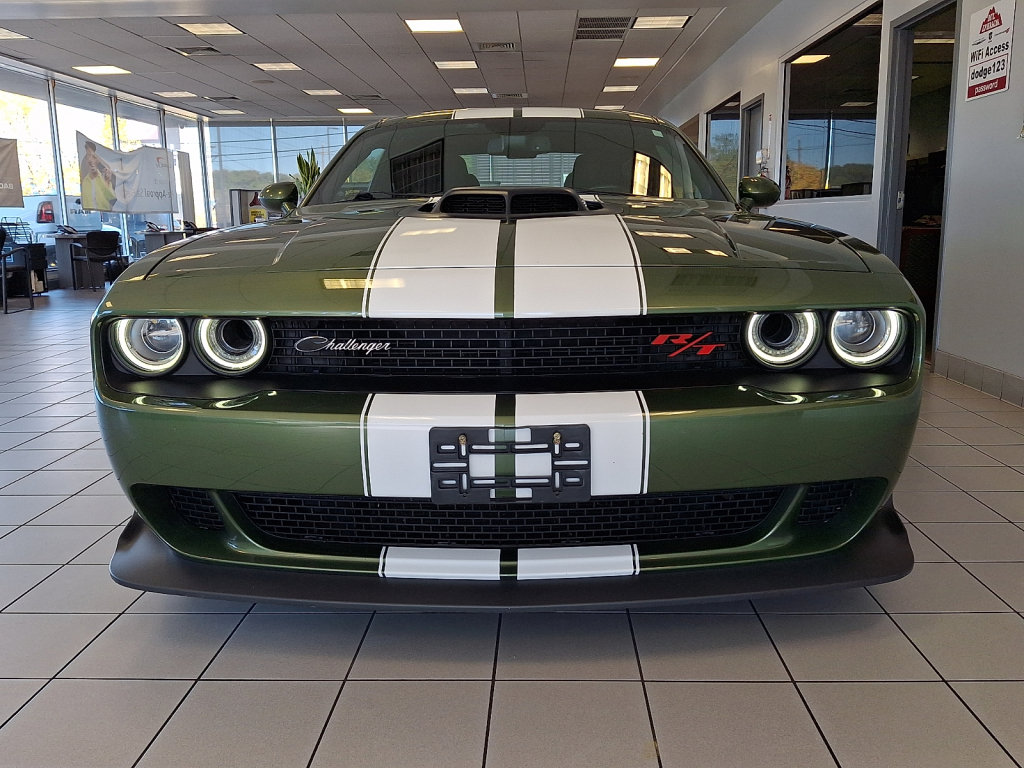 Used 2021 Dodge Challenger R/T Scat Pack RWD image 2