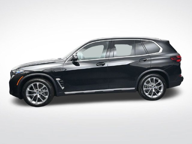 New 2026 BMW X5 xDrive50e w/ Executive Package AWD/4WD image 8
