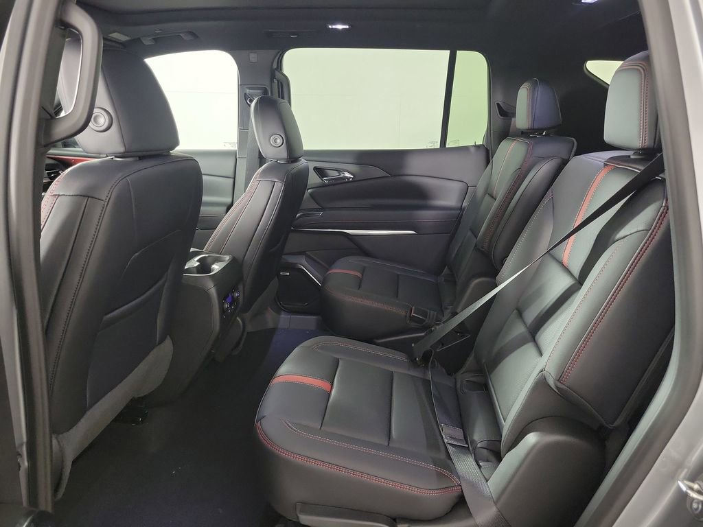 New 2026 Chevrolet Traverse RS w/ LPO, Illumination Package FWD image 13