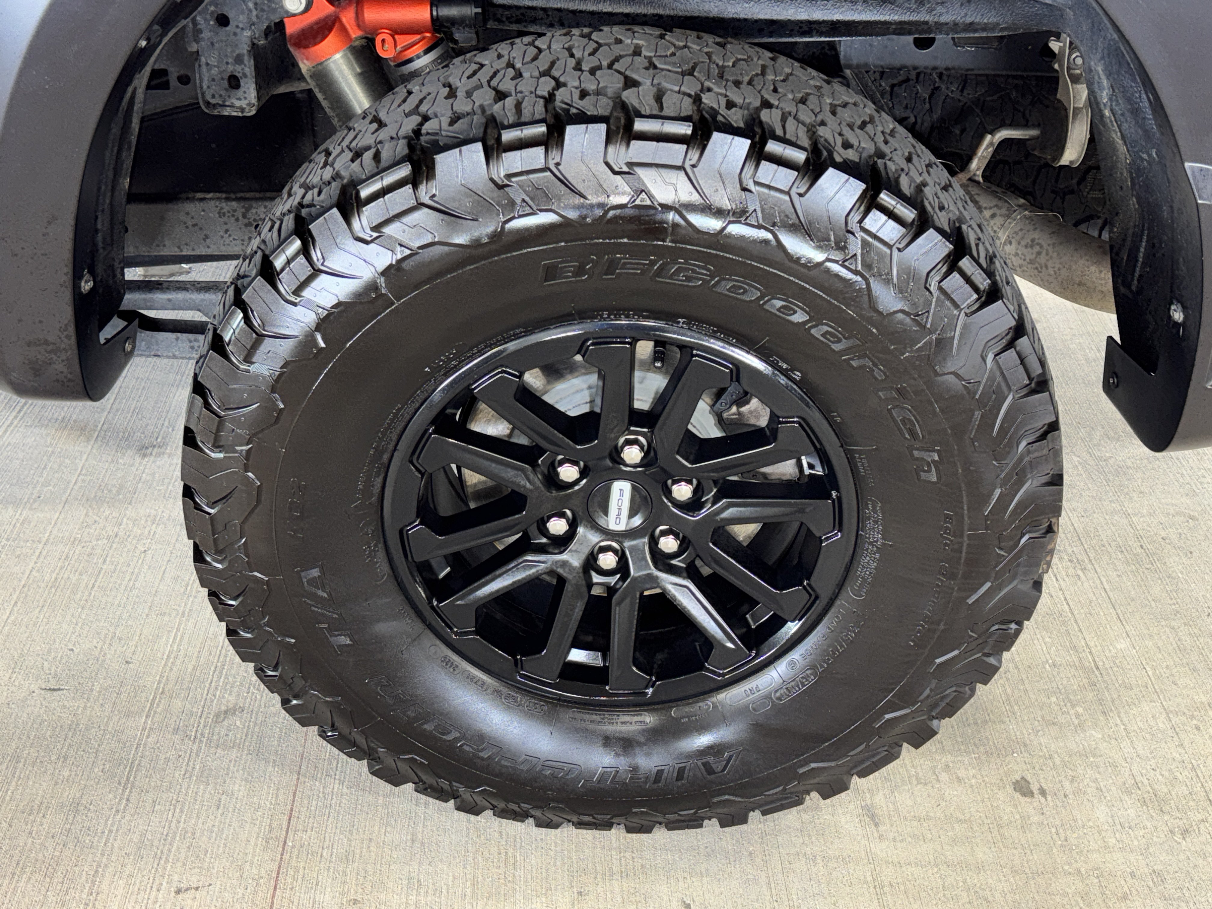 Used 2025 Ford F150 Raptor AWD/4WD image 34