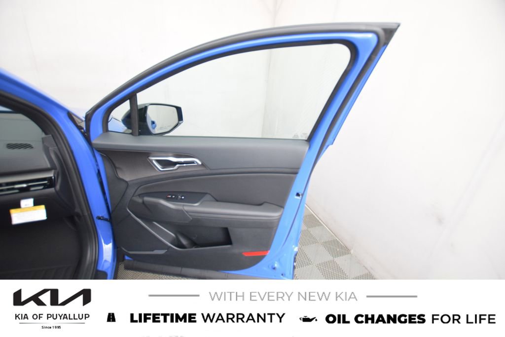 New 2026 Kia Sportage X-Line w/ X-Line Premium Package image 15