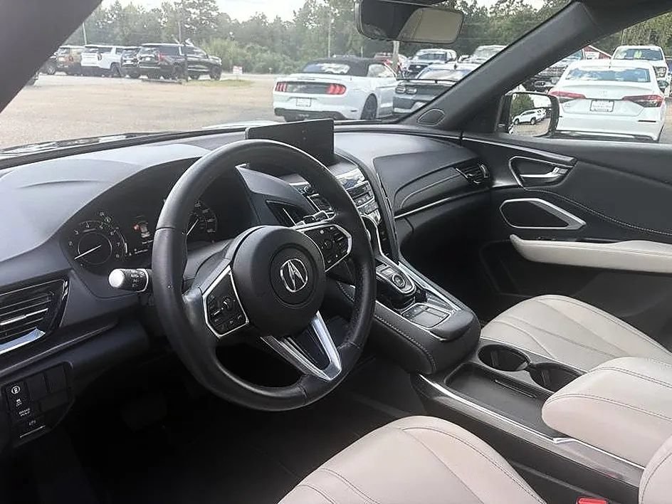 Used 2025 Acura RDX SH-AWD image 21