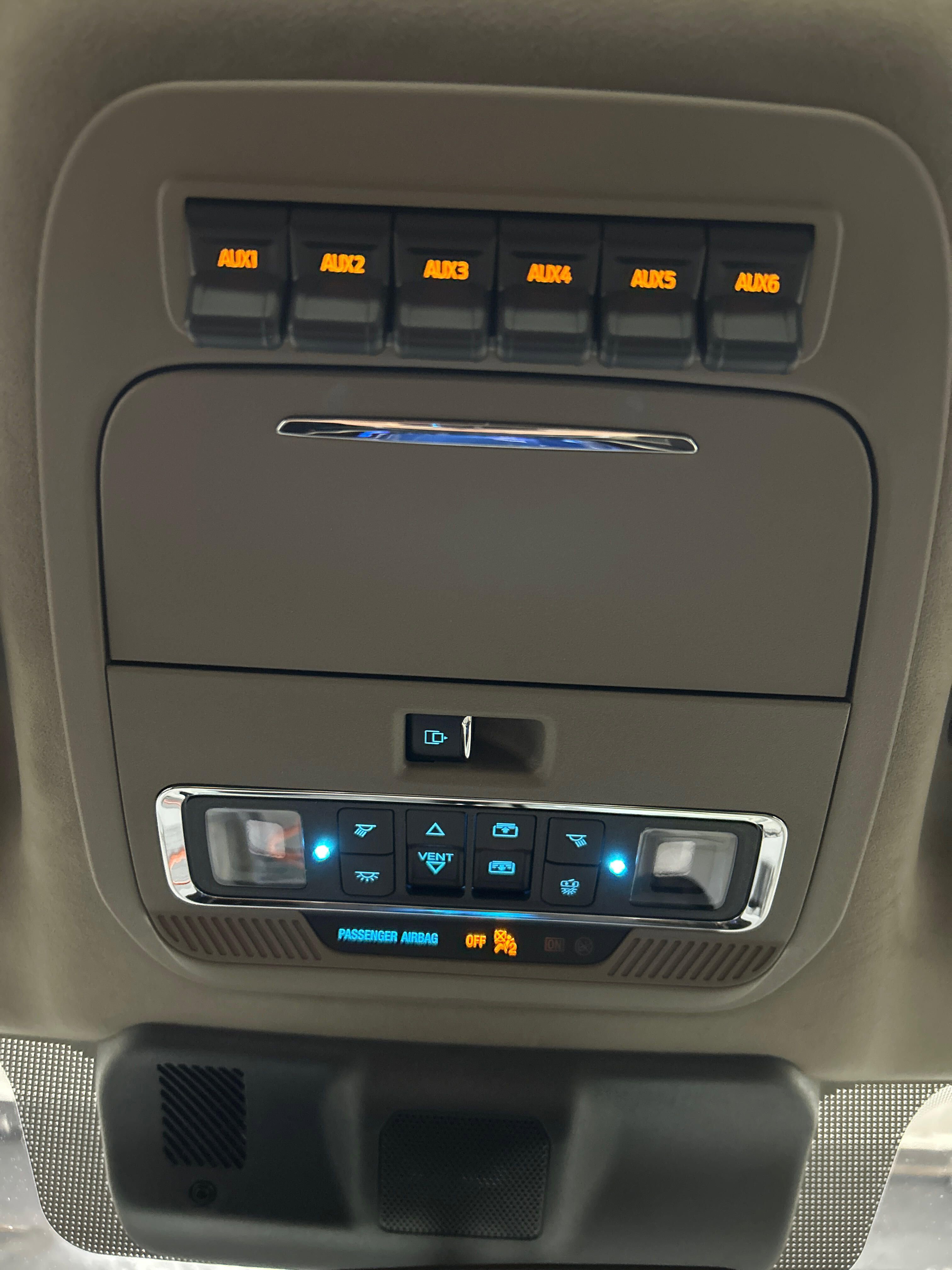 Used 2026 Ford F450 Platinum w/ Platinum Plus Package image 25