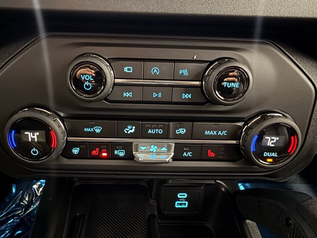 New 2025 Ford Bronco Raptor AWD/4WD image 38
