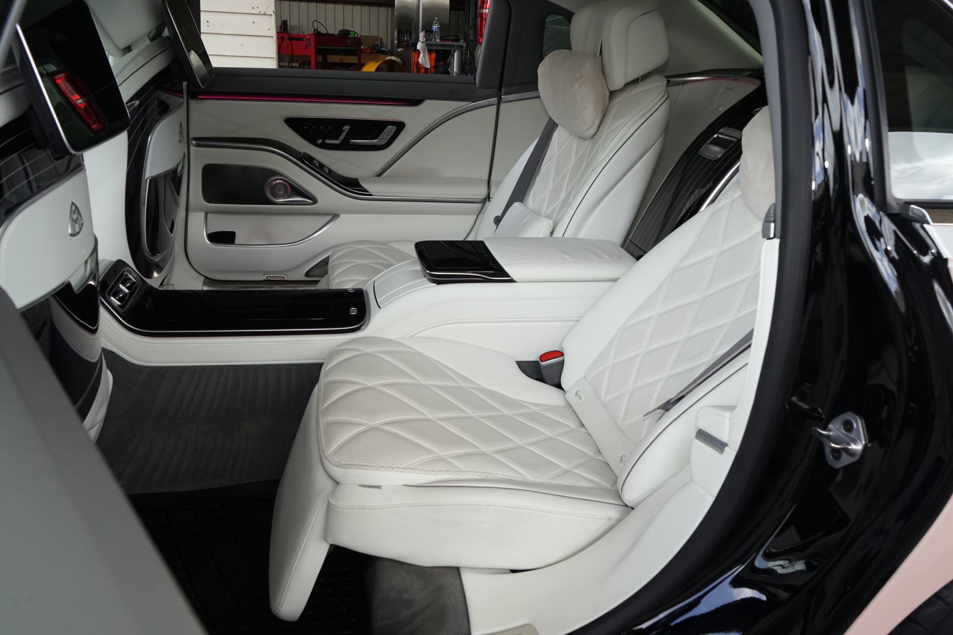 Used 2023 Mercedes-Benz Maybach S 680 4MATIC image 24