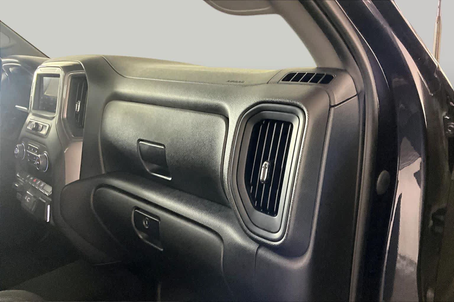 Used 2024 Chevrolet Silverado 2500 Custom w/ Custom Convenience Package AWD/4WD image 16