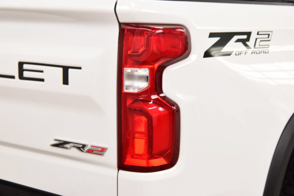 Used 2023 Chevrolet Silverado 1500 ZR2 w/ Technology Package AWD/4WD image 23