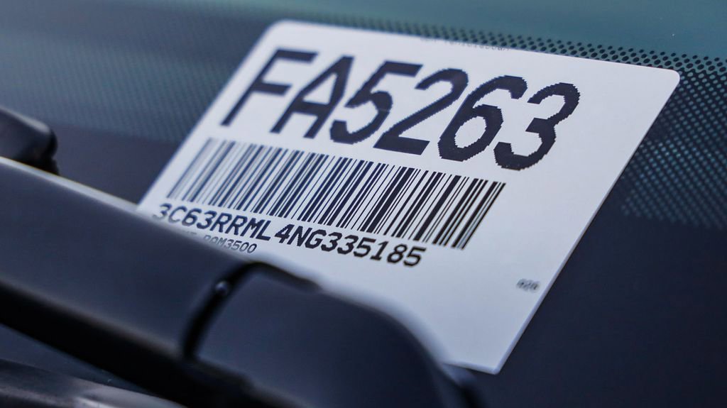 Certified 2022 RAM 3500 Laramie image 32