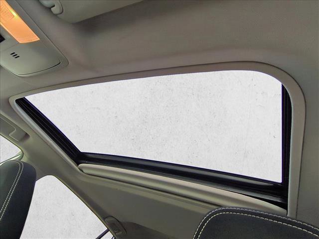 Used 2016 Toyota RAV4 XLE image 18