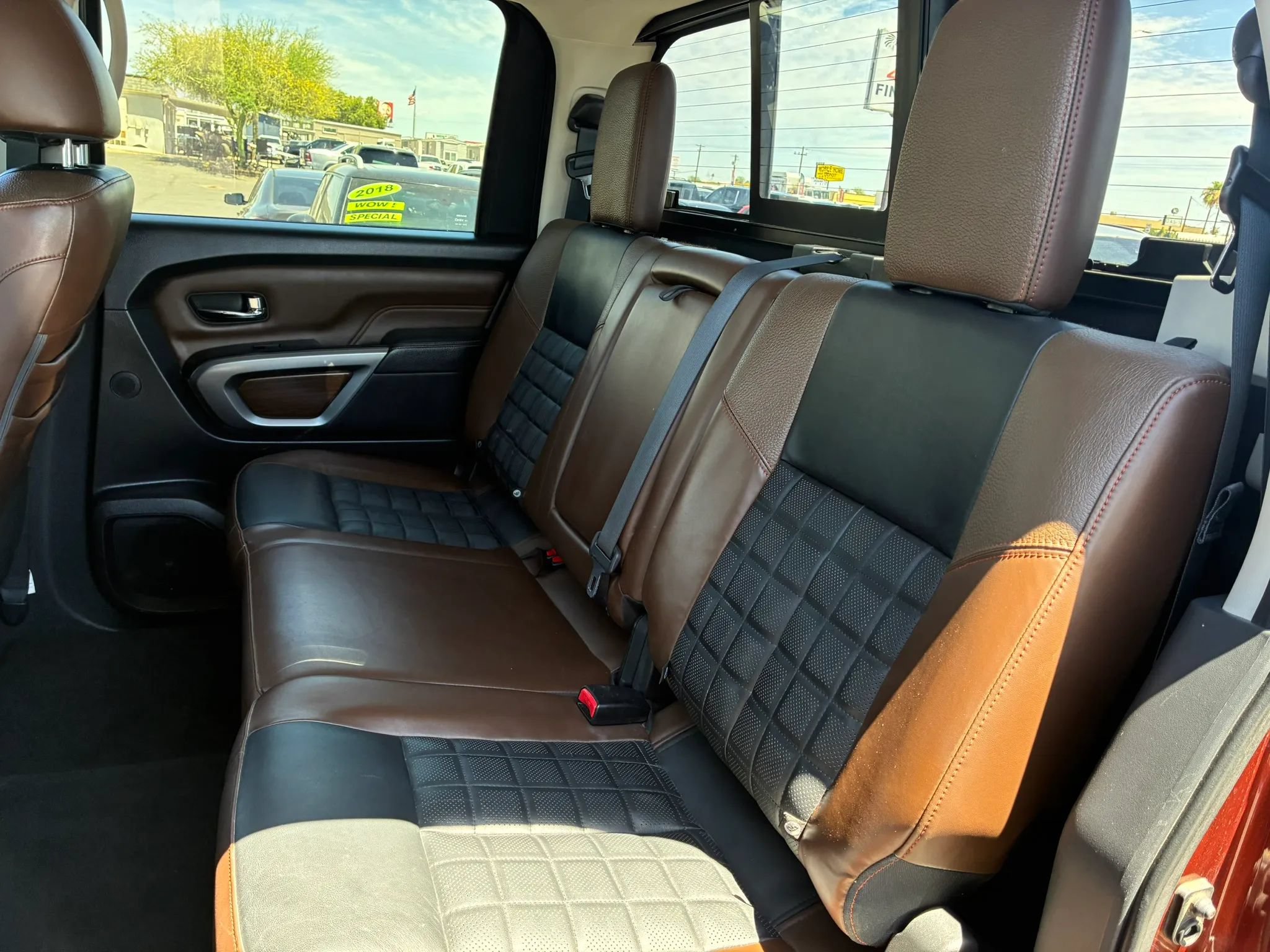 Used 2019 Nissan Titan Platinum Reserve AWD/4WD image 20
