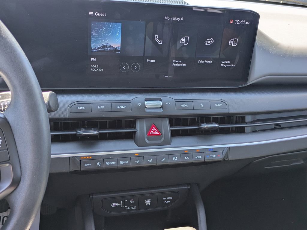 Used 2025 Kia K4 FWD image 12