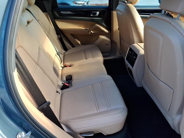 Used 2019 Porsche Cayenne AWD/4WD image 21