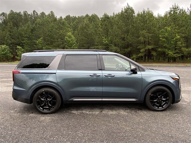 New 2025 Kia Carnival SX Prestige video 2