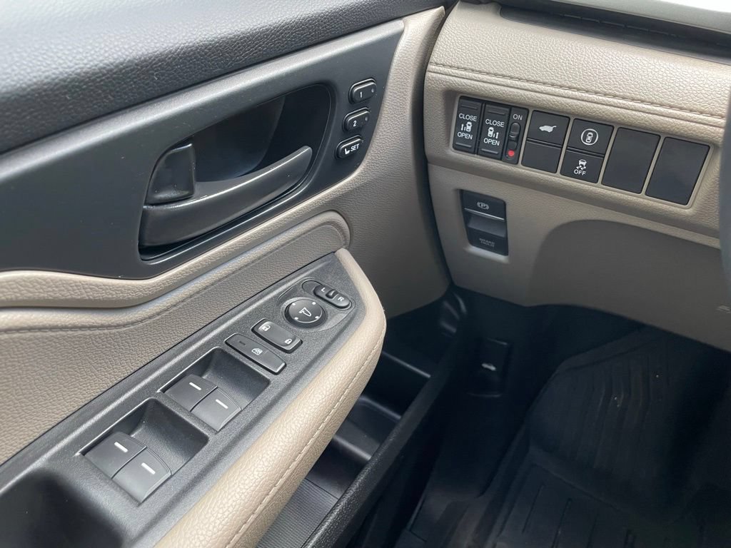 Certified 2024 Honda Odyssey EX-L image 14