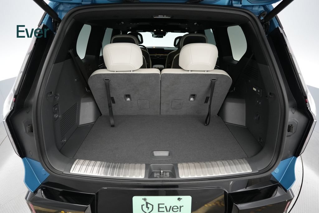 Used 2024 Kia EV9 GT-Line AWD/4WD image 8