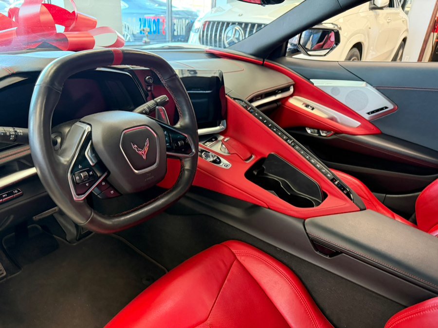 Used 2021 Chevrolet Corvette Stingray Preferred Cpe w/ Engine Appearance Package image 29