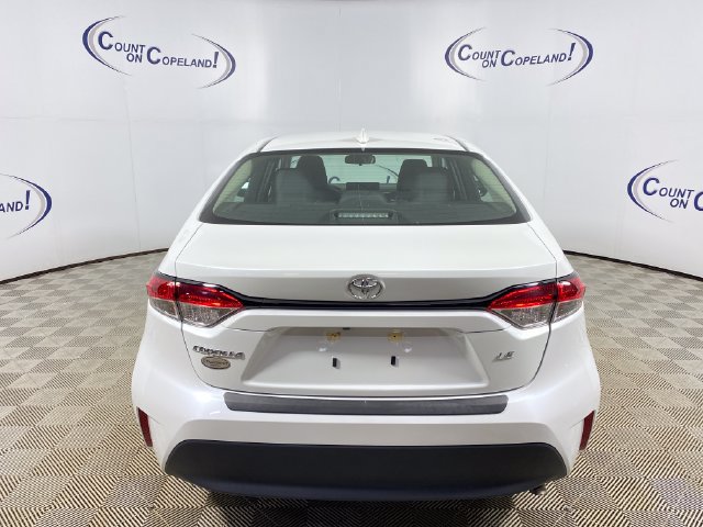 Used 2024 Toyota Corolla LE FWD image 5