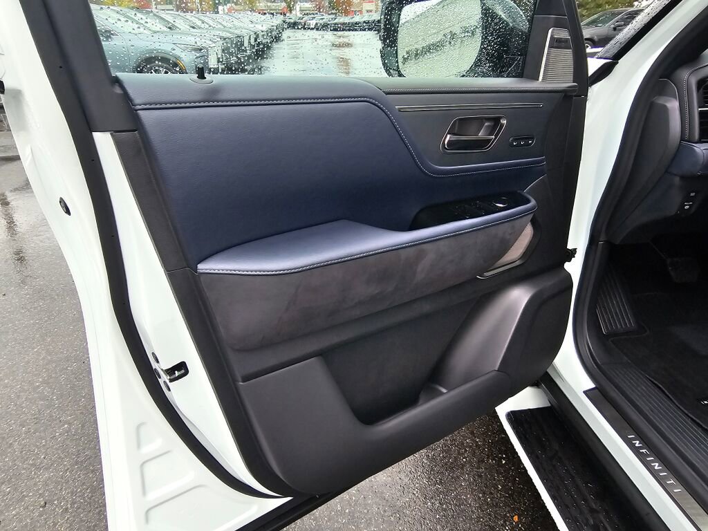 New 2026 INFINITI QX80 4WD image 24