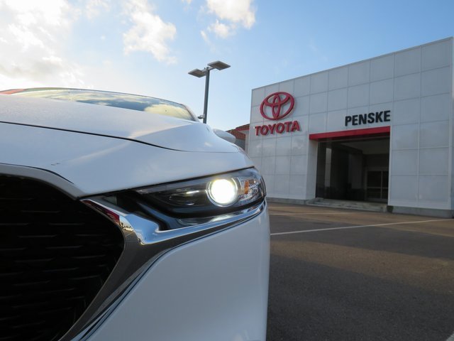 Used 2023 MAZDA MAZDA3 s image 4