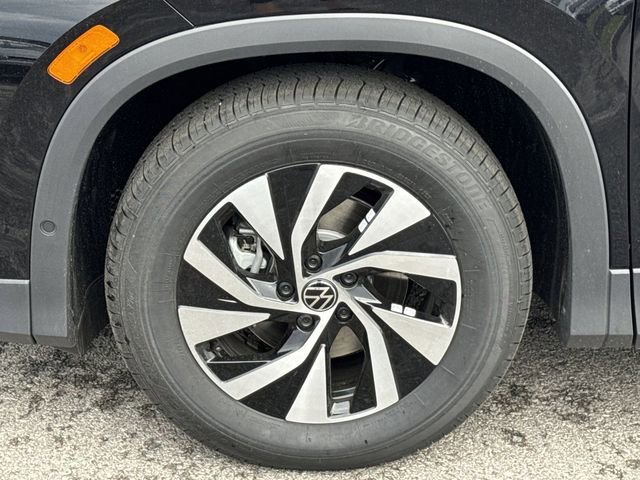 New 2026 Volkswagen Tiguan S FWD image 21