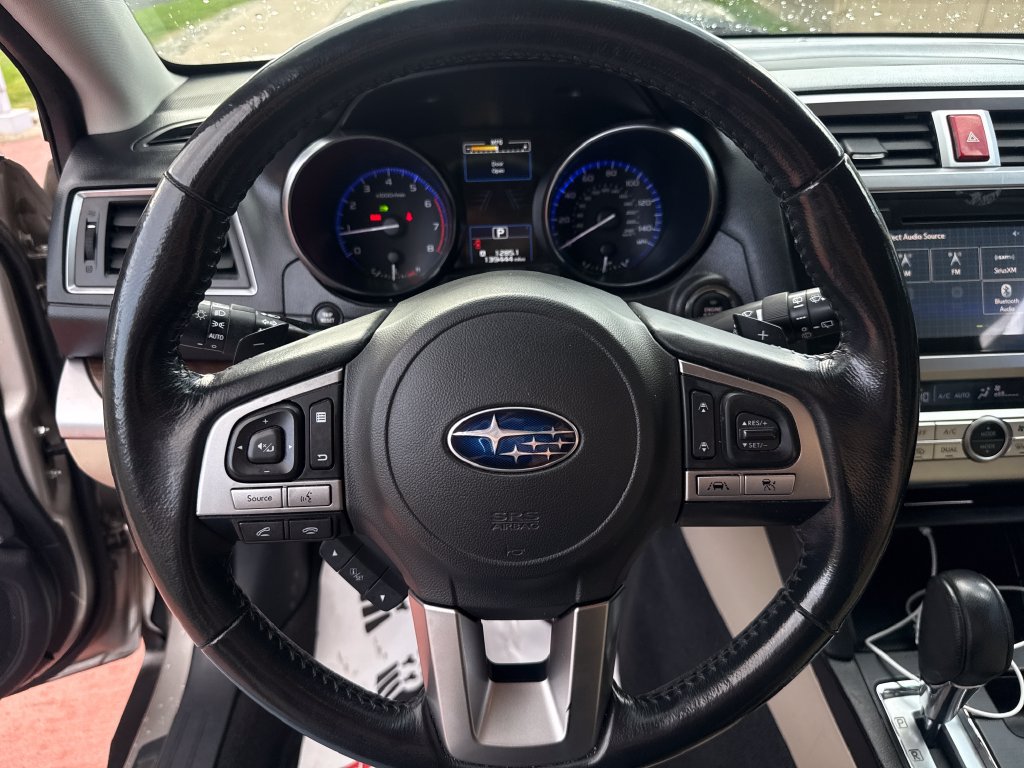 Used 2016 Subaru Outback 2.5i Limited AWD/4WD image 15