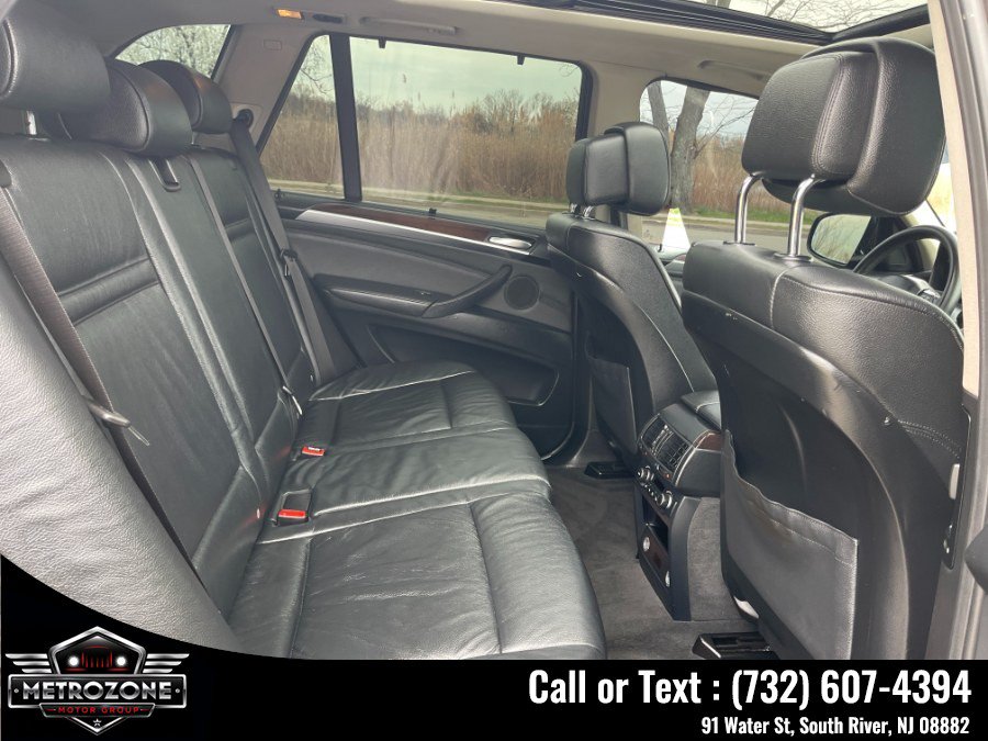 Used 2011 BMW X5 xDrive35i w/ Technology Pkg AWD/4WD image 25