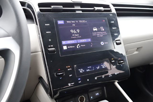 Used 2024 Hyundai Tucson SEL FWD image 15