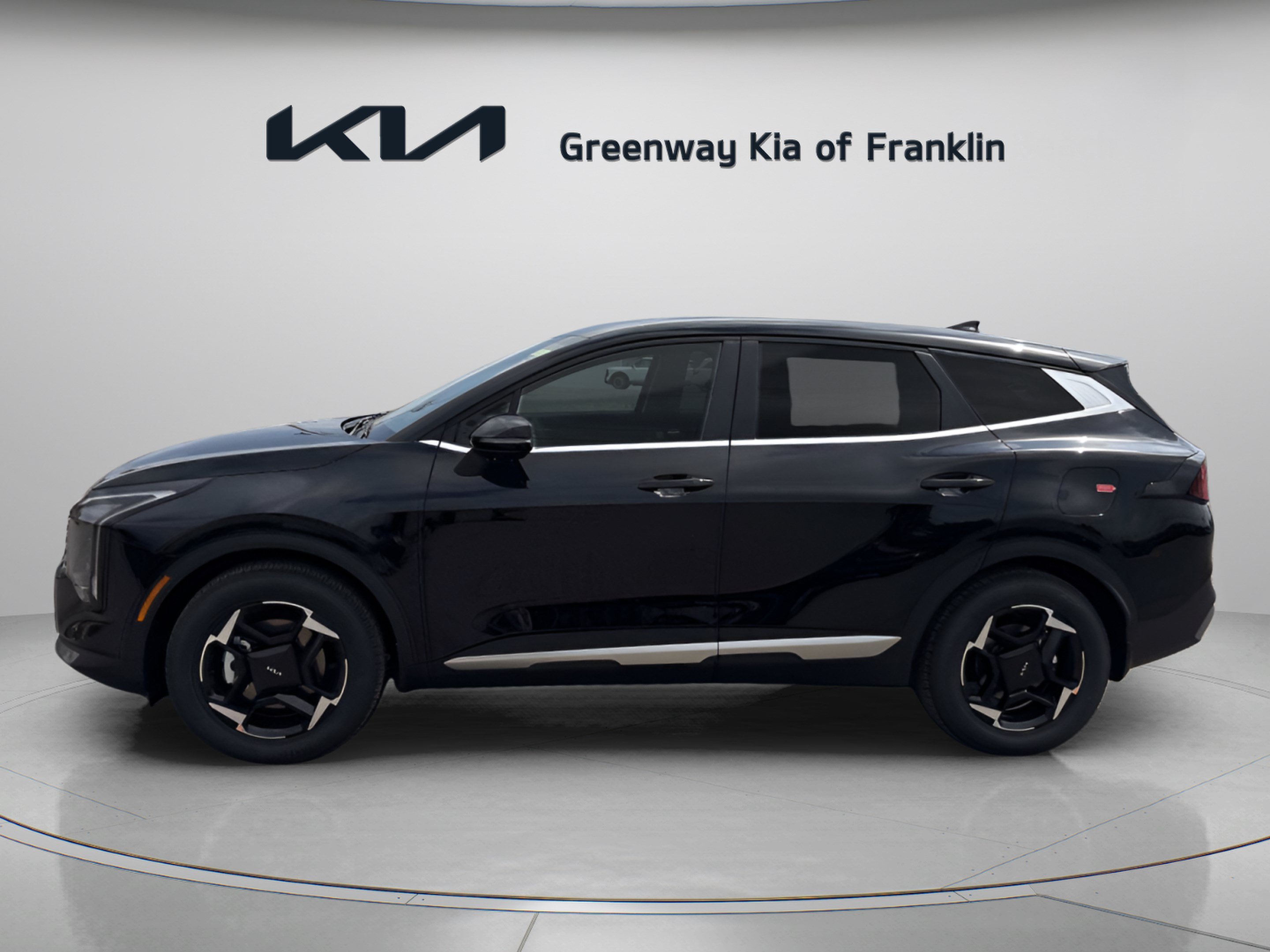 New 2027 Kia Sportage EX FWD image 4