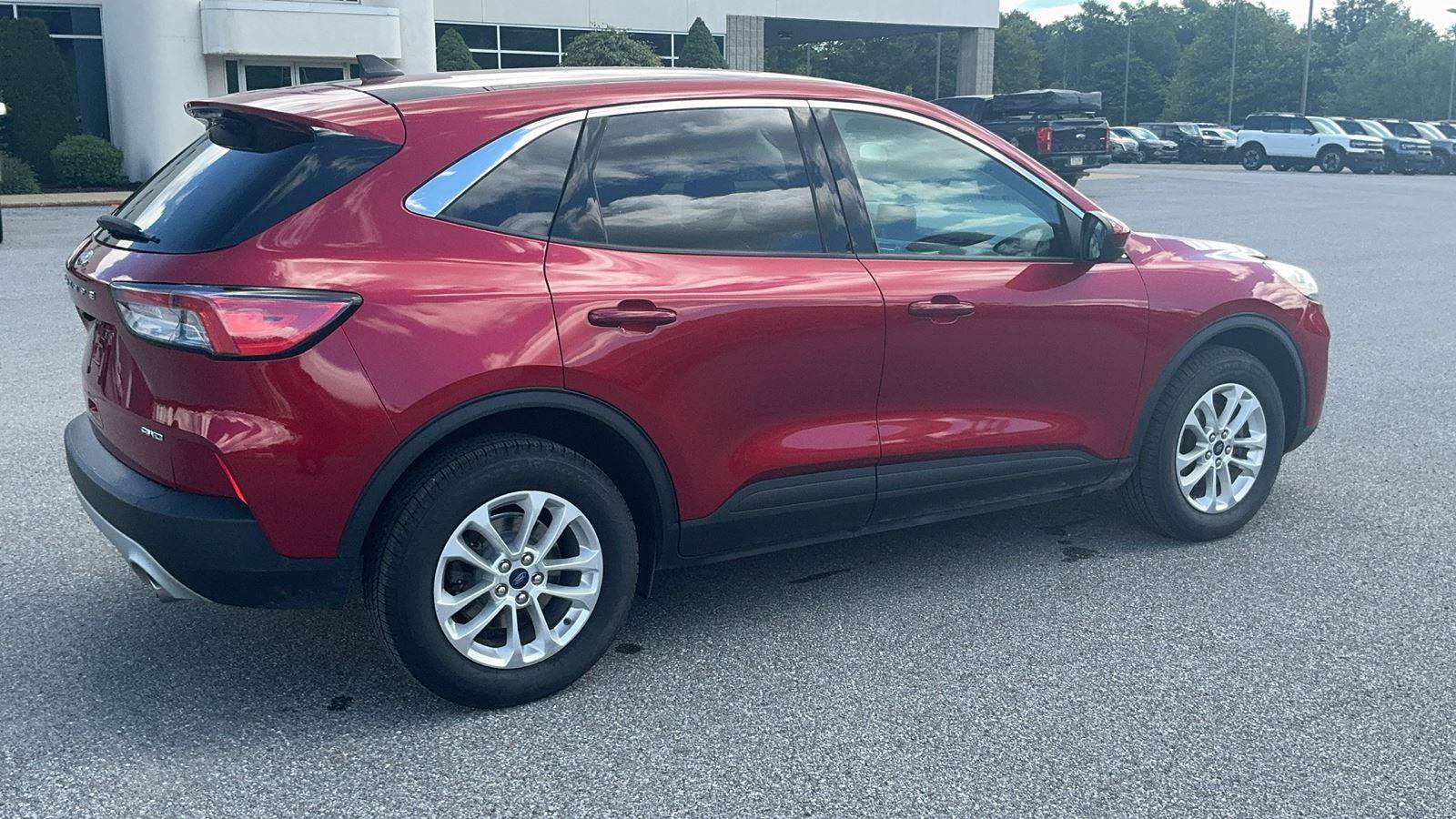 Certified 2021 Ford Escape SE w/ Convenience Package AWD/4WD image 5
