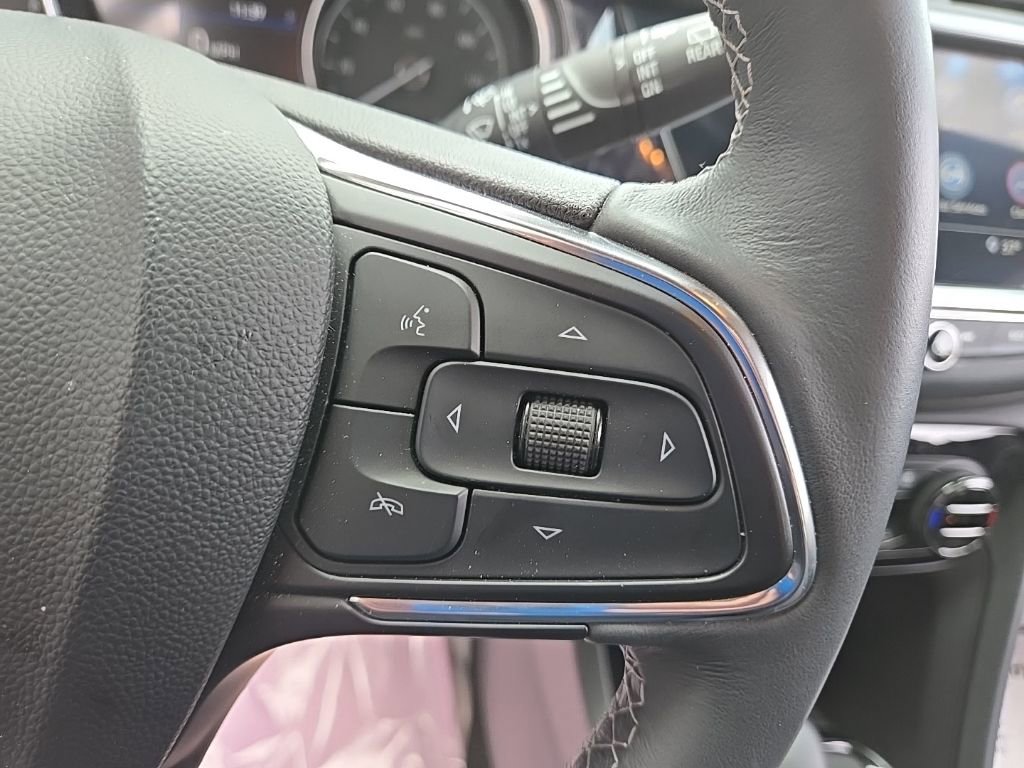 Used 2023 Buick Encore GX Select w/ Sport Touring Package image 20