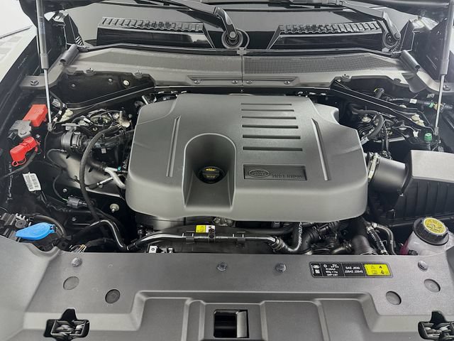 Used 2025 Land Rover Defender 110 S AWD/4WD image 32